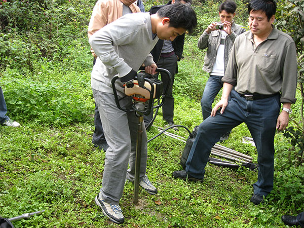 貴陽城區(qū)輸電項目線路勘查