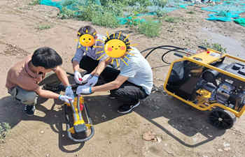 犀牛液壓取土鉆機(jī)培訓(xùn)、交付記錄